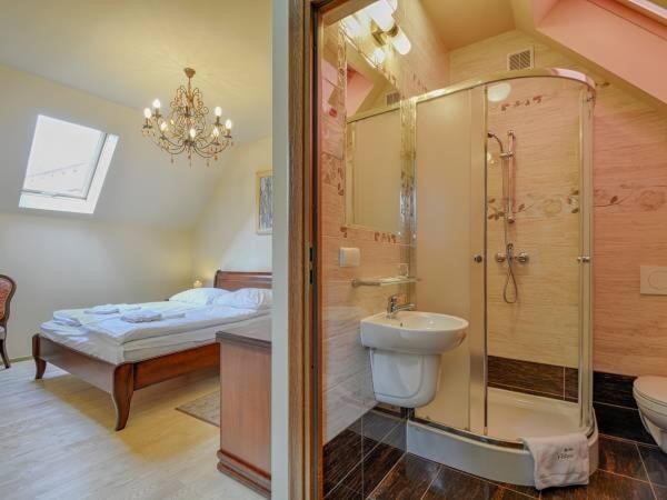 Victoria Cechini Hotel Krynica-Zdrój Kültér fotó