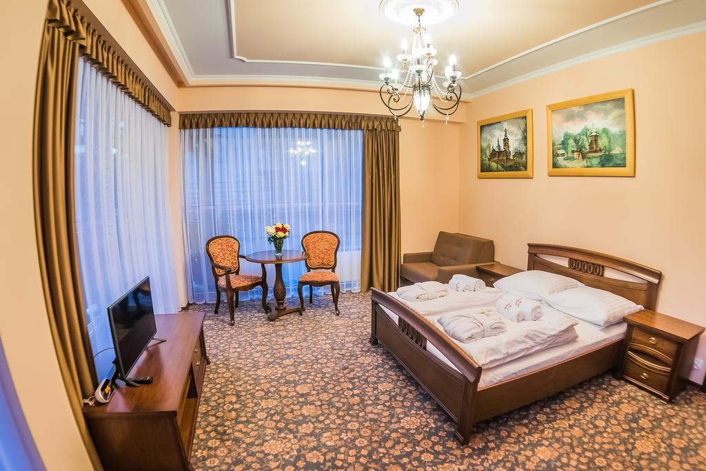 Victoria Cechini Hotel Krynica-Zdrój Szoba fotó
