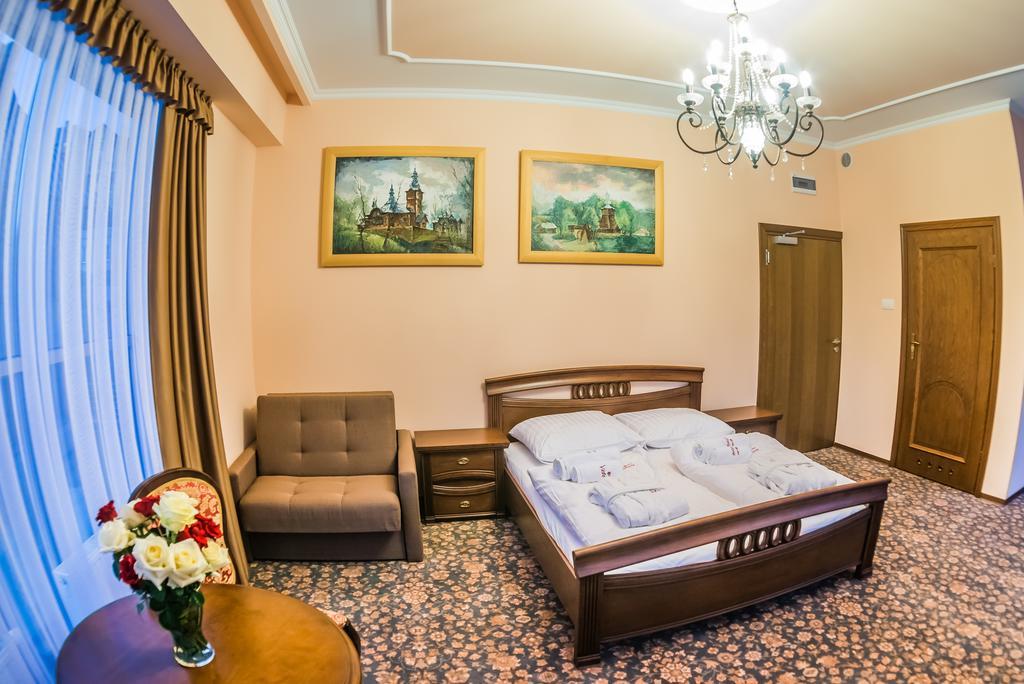 Victoria Cechini Hotel Krynica-Zdrój Szoba fotó