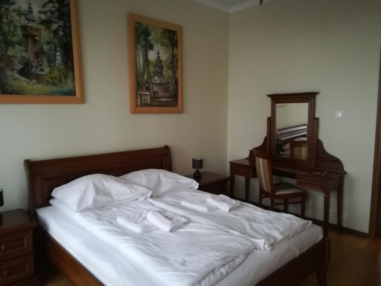 Victoria Cechini Hotel Krynica-Zdrój Kültér fotó
